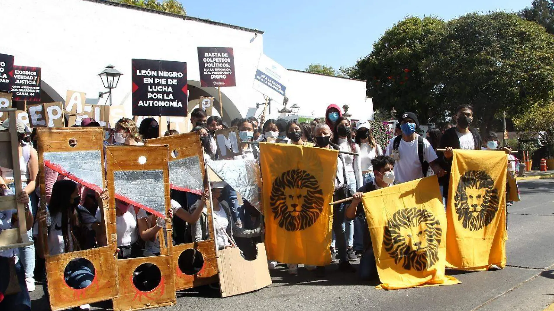 Marcha autonomía UdeG